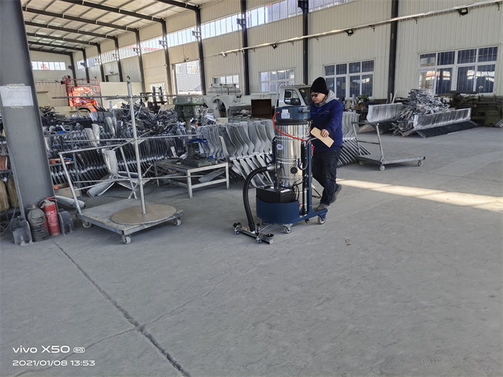 AL1580P锂电电瓶式吸尘器(图6)