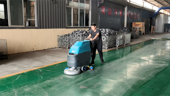 AL530手推式洗地机(图1)