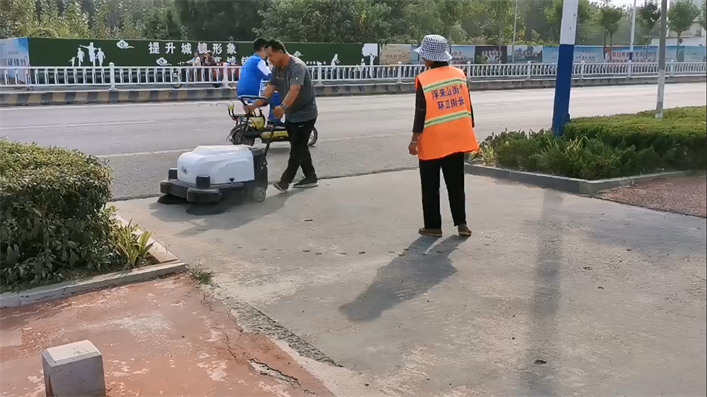ALS1060电动手推式扫地机(图9)