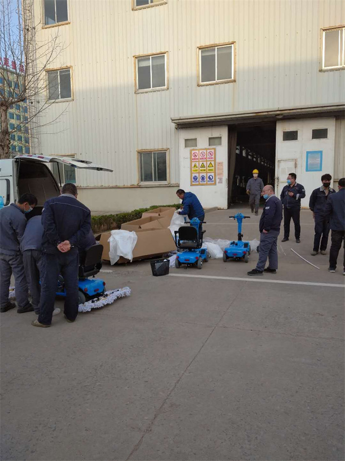 AL3102三轮四轮尘推车拖地机(图1)