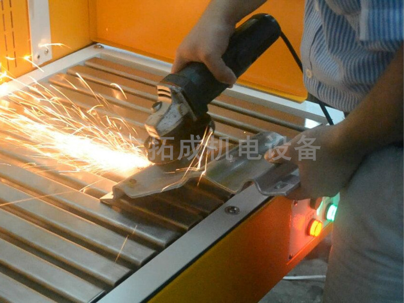 打磨吸尘工作台角磨机打磨使用现场和效果(图1)